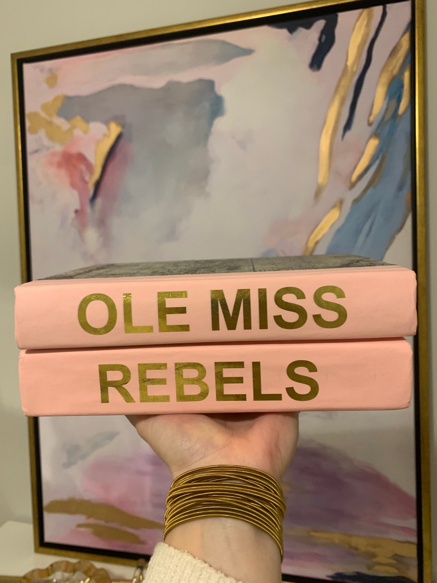 “OLE MISS REBELS”