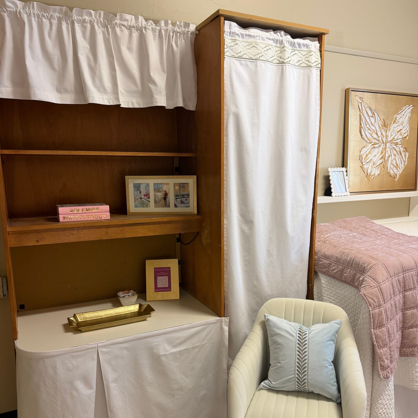 Wardrobe Drapery - Crosby Hall